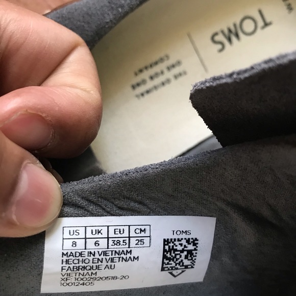TOMS suede slip on W8 - Picture 4 of 4